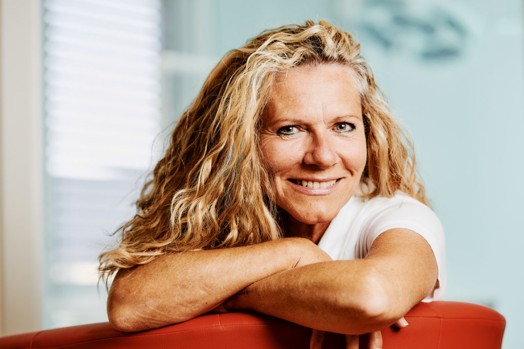 Renate Brett-Baumert Renate Brett-Baumert, Zahnärztin