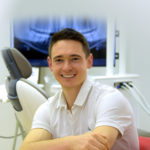 Dr. Alexander Froß, Zahnarzt, MSc Implantologie, im Team seit 02/2018