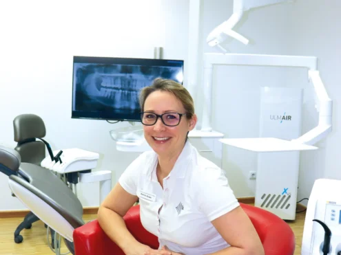 Frau Szilvia Szabo, ZFA, im Team seit 01.05.2025